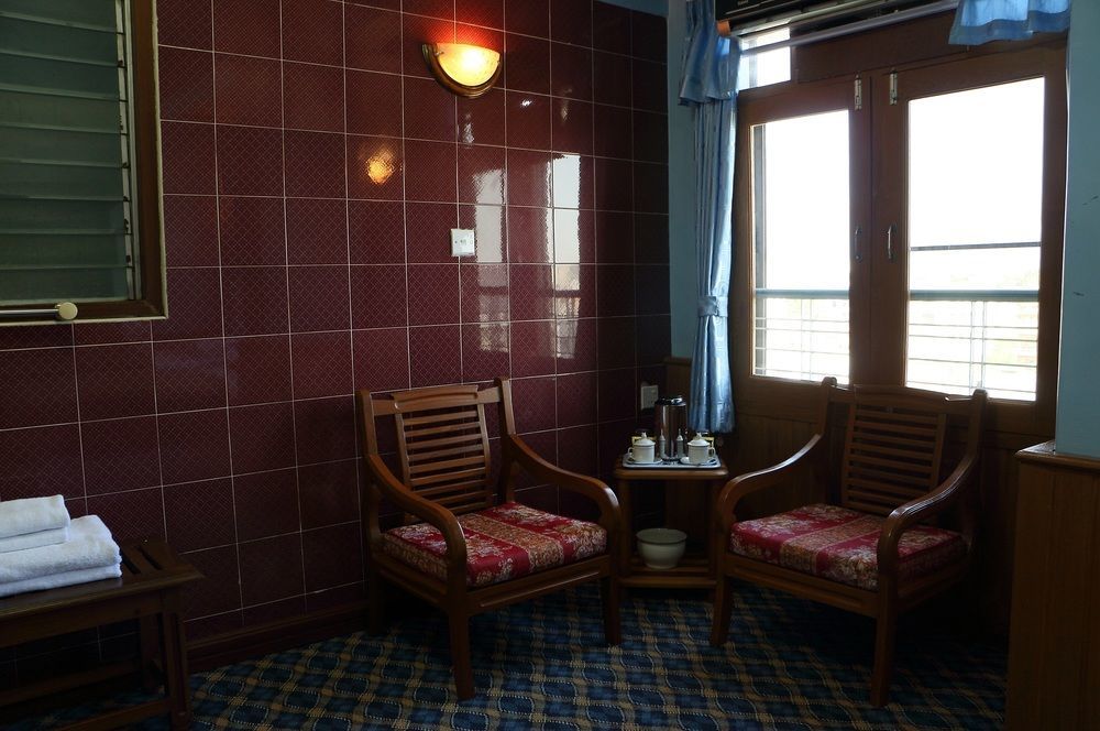 Royal City Hotel Мандалай Екстер'єр фото